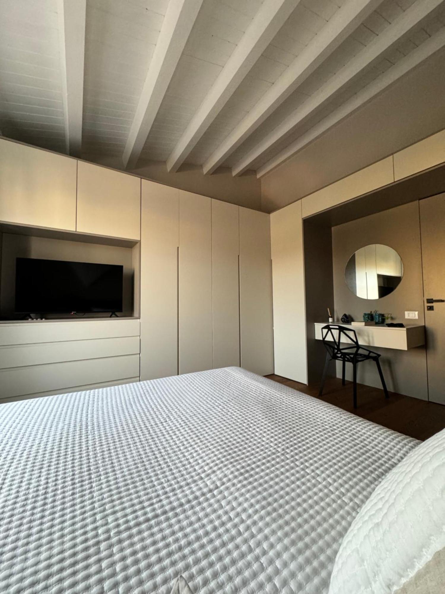 A Cala Suite & Apartment Palermo Exteriör bild